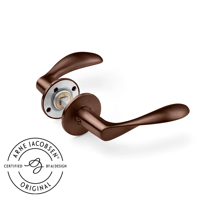 Arne Jacobsen dörrhandtag - AJ97 dörrgrepp i brons, liten modell med snap-on cover • d line