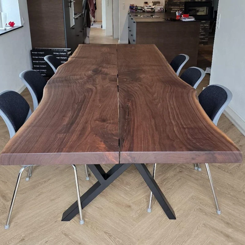 Plankebord i massivt amerikansk valnød – 6 cm
