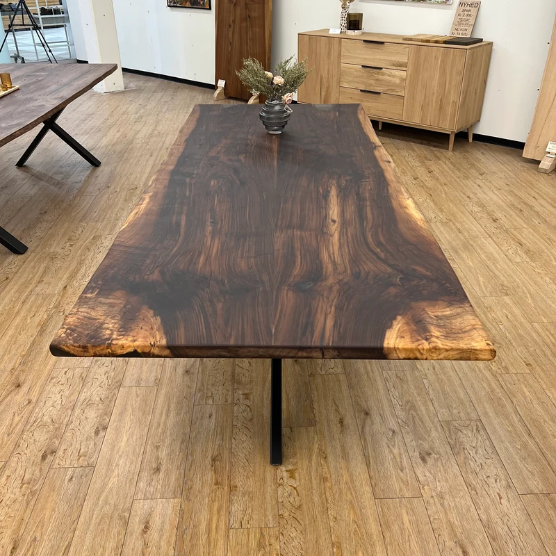 PLANKEBORD | SORT VALNØD | 240CM X 95-100CM