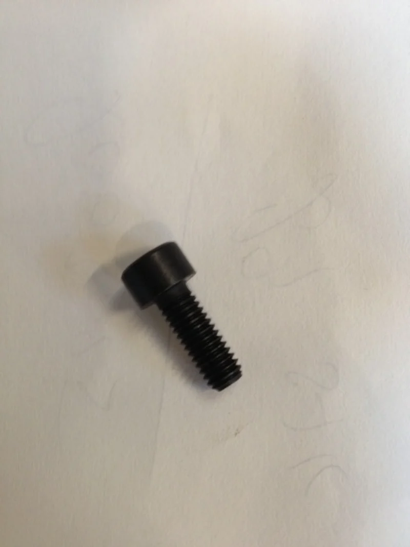 BOLT 6 MM T/ 48203 / 51121