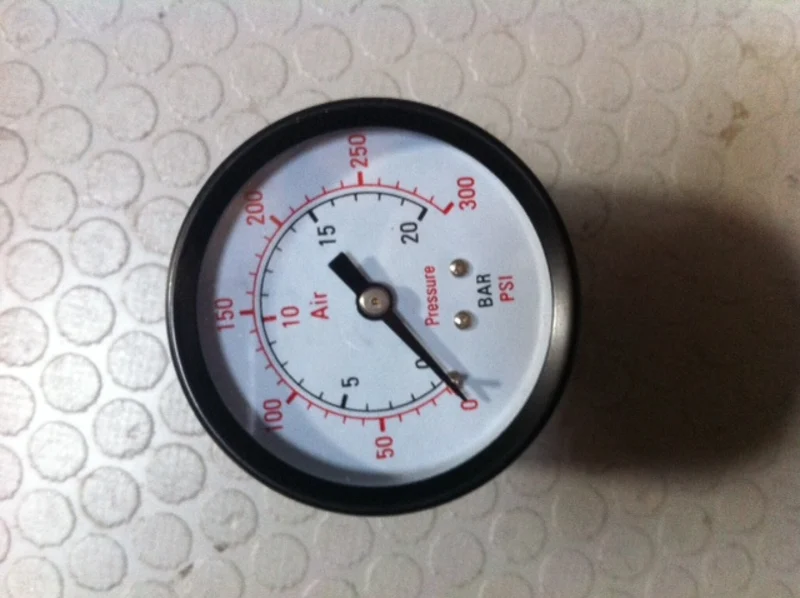 MANOMETER
