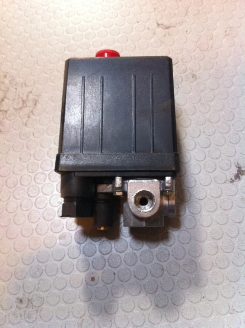 PRESSOSTAT