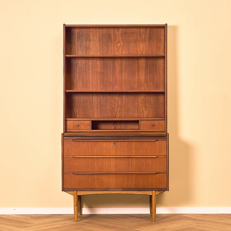 Danish bookshelf in teak