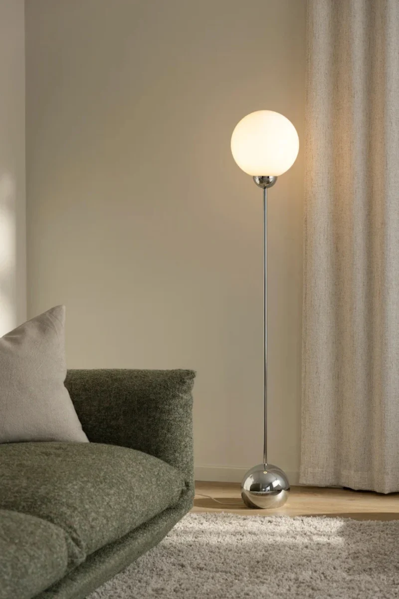 Golvlampa Ripley Krom