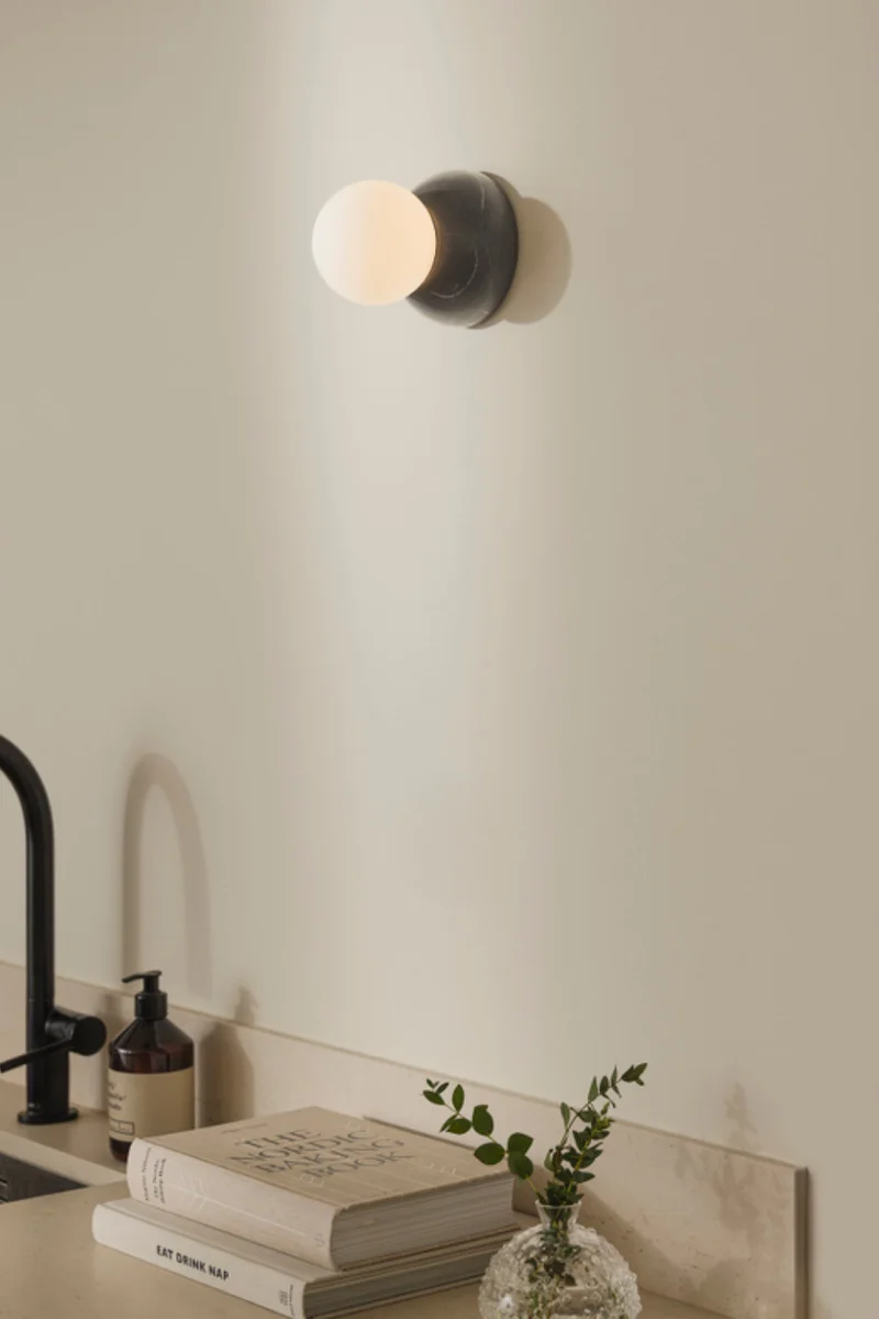 Torrano Vägglampa /Taklampa Svart 13cm