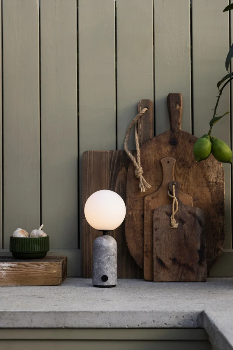 Torrano Portabel Bordslampa Grå