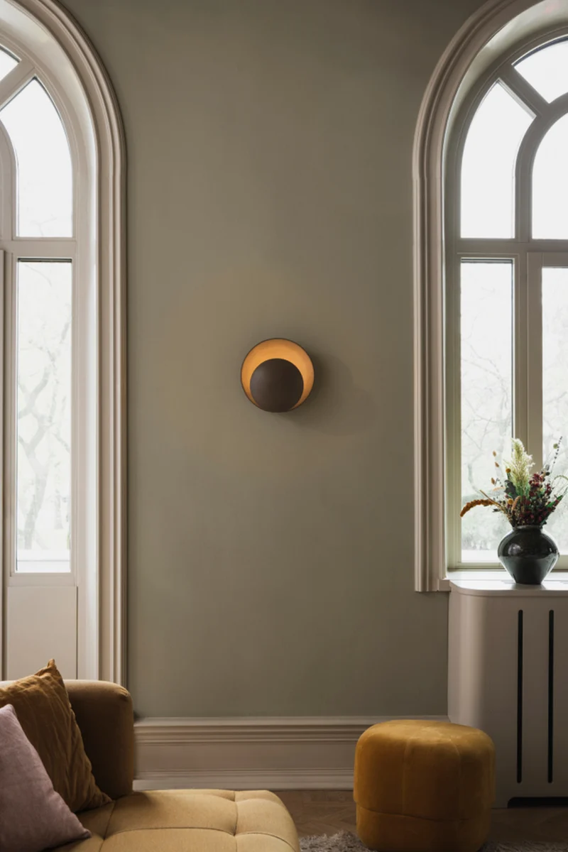 Orbit Vägglampa Mocha
