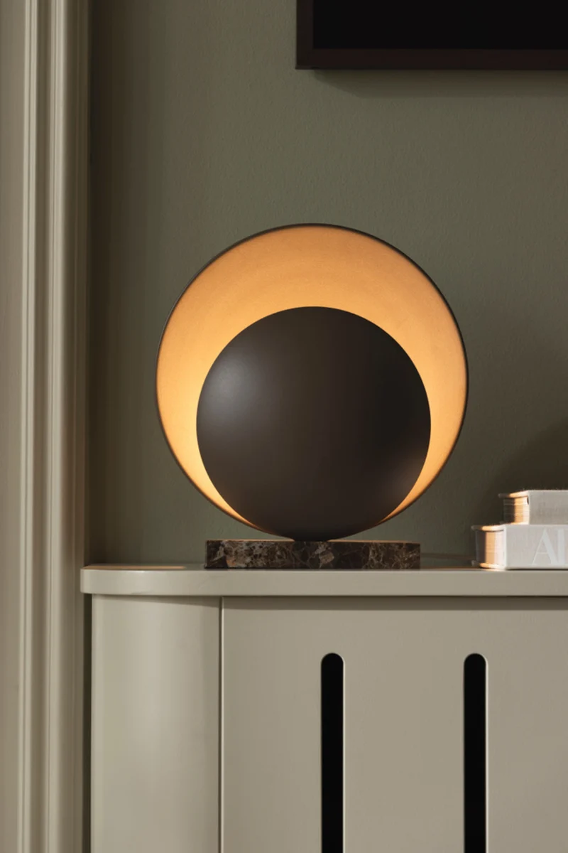 Orbit Bordslampa Mocha