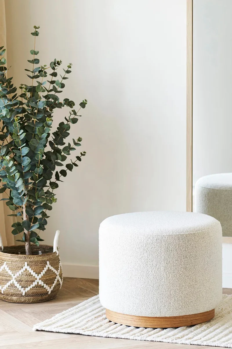 Daisy Sittpuff Sand